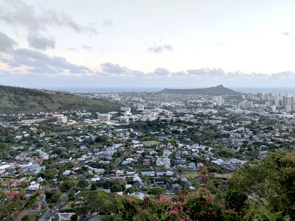 Diamondhead And The City Of Honolulu, Kaimuki, Kahala, And Oceanscape On Oahu